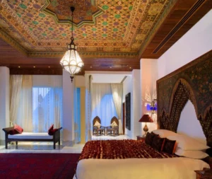 غرفة من فندق رافلز دبي