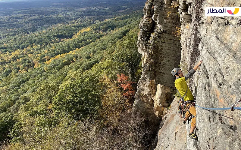 Saudi Arabia: Rock climbing takes off in unexpected destination