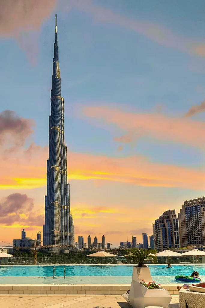 10 hotels overlooking the burj khalifa and the dubai fountain