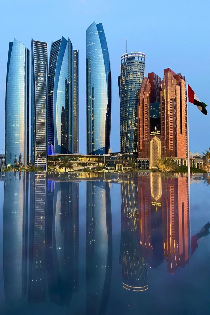 5 places in abu dhabi not to miss 1