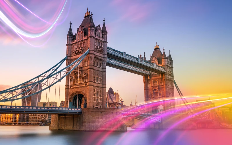 London-A-blend-of-heritage-and-modern-beauty
