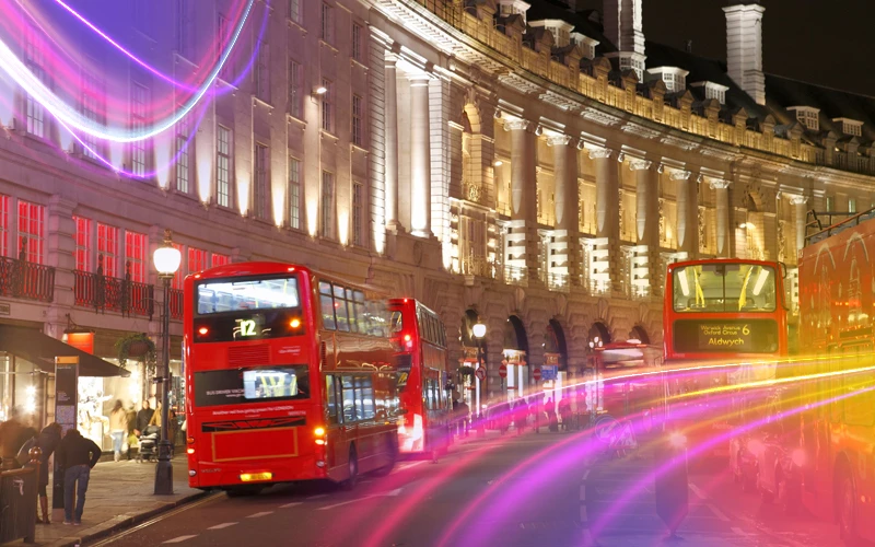 London-A-blend-of-heritage-and-modern-beauty