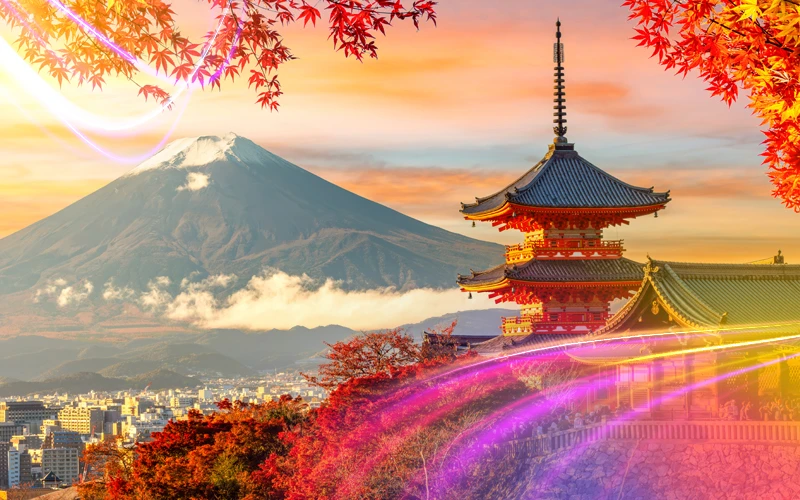 In-November,-Japan-tells-its-stories-in-the-colors-of-autumn