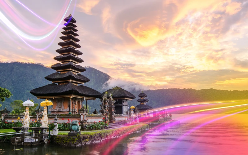 Indonesia-Thousands-of-Islands-Within-Everyones-Budget