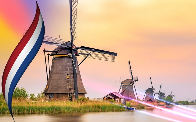 Netherlands-Amsterdam-and-Giethoorn