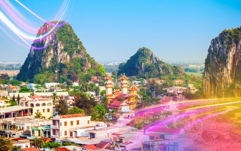 Day 5 Da Nang, Dragon Bridge, and the Marble Mountains